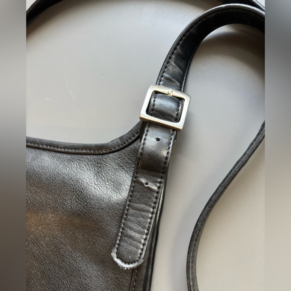 Giani Bernini Leather Flap Crossbody - Picture 3 of 11